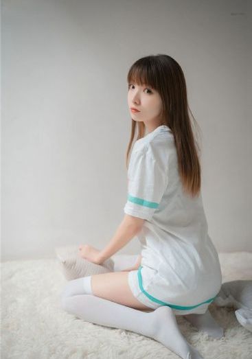 鱼跃在花见_高清无删减在线观看