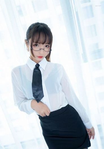 女人口述下面被撑满的感觉_BD国语最新电影在线观看