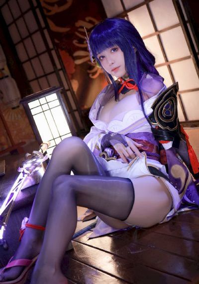 龙虎砵兰街_日韩手机在线观看