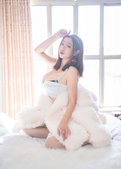 电影漂亮的女邻居_欧美在线观看