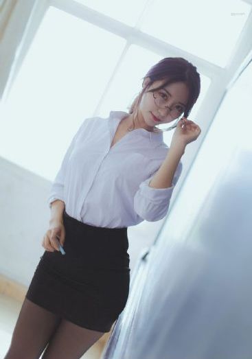 女同理伦片在线观看禁男之园_1080免费在线播放
