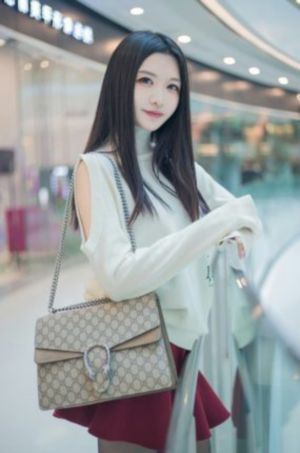 隔墙有爱_JVID性感写真