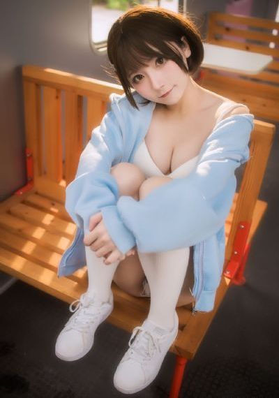 年轻漂亮的儿媳妇_4K在线观看高清