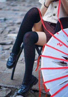 美丽的姑娘在线播放国语_蓝光动漫在线观看