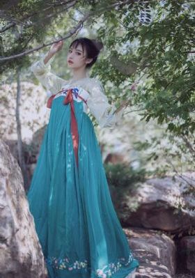 地下偶像18无删减_BD英语高清视频观看