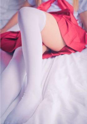 在厨房引诱已婚男人h_HD在线播放