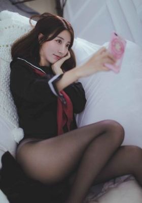 《乳色吐息》第一集_BD国语在线观看