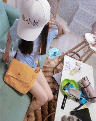 丰满的女邻居3伦理中文_DVD免费全集观看
